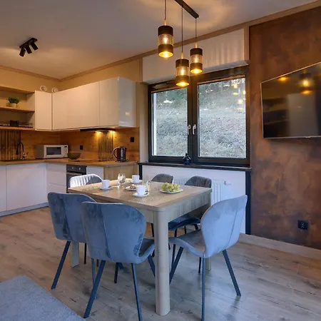 Stylowe I Klimatyczne Sun Seasons 24 W Karpaczu By Renters Apartman Karpacz