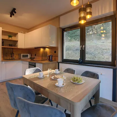 Stylowe I Klimatyczne Sun Seasons 24 W Karpaczu By Renters