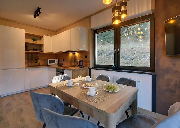 Stylowe I Klimatyczne Sun Seasons 24 W Karpaczu By Renters 카르파츠