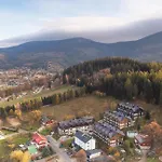 Stylowe I Klimatyczne Sun Seasons 24 W Karpaczu By Renters Lejlighed Karpacz