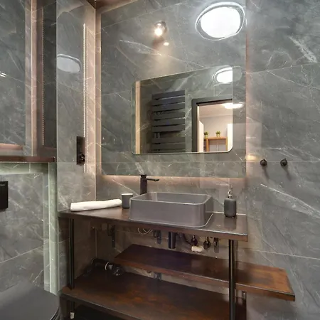 Stylowe I Klimatyczne Sun Seasons 24 W Karpaczu By Renters *