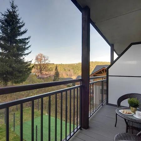 Daire Stylowe I Klimatyczne Sun Seasons 24 W Karpaczu By Renters *